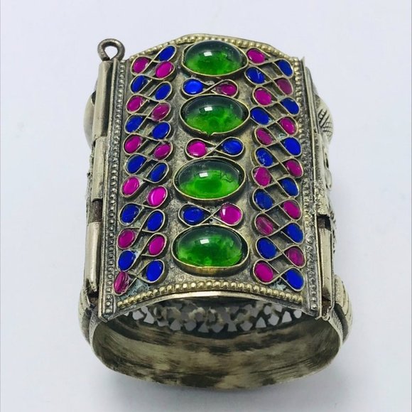 Single Golden Vintage Gyps Gypsy Cuff Bracelet, Boho Cuff With Big Glass Stones - Picture 1 of 4